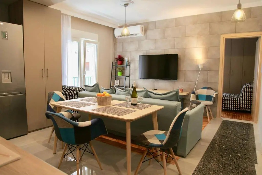 Thess1home Apartments