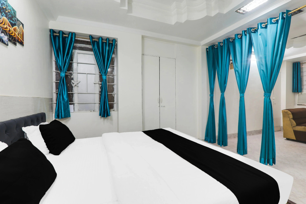 Hotel Novelty