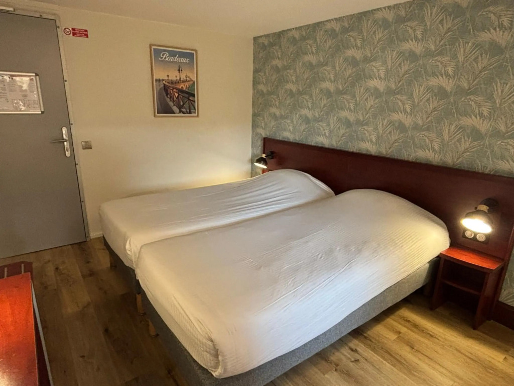 Kyriad Bordeaux Lormont