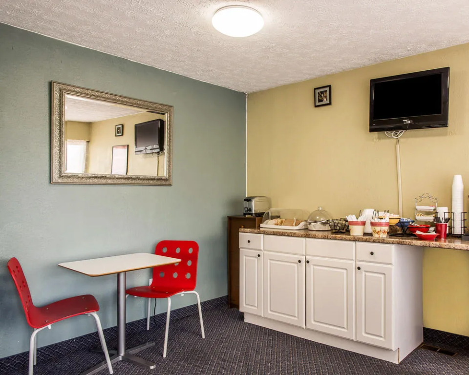 Econo Lodge