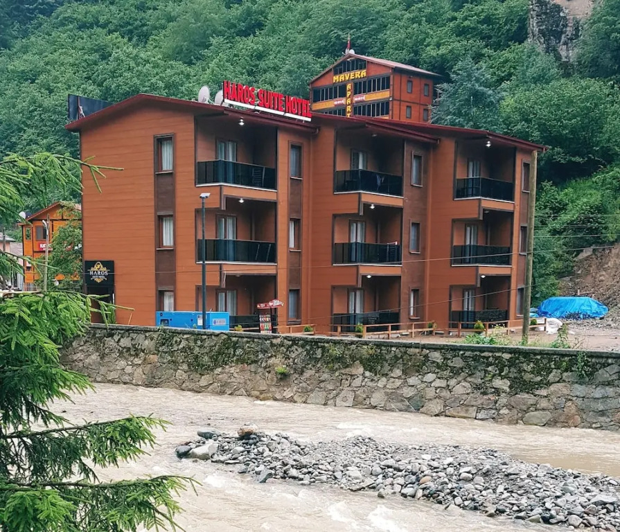 Haros Suite Hotel