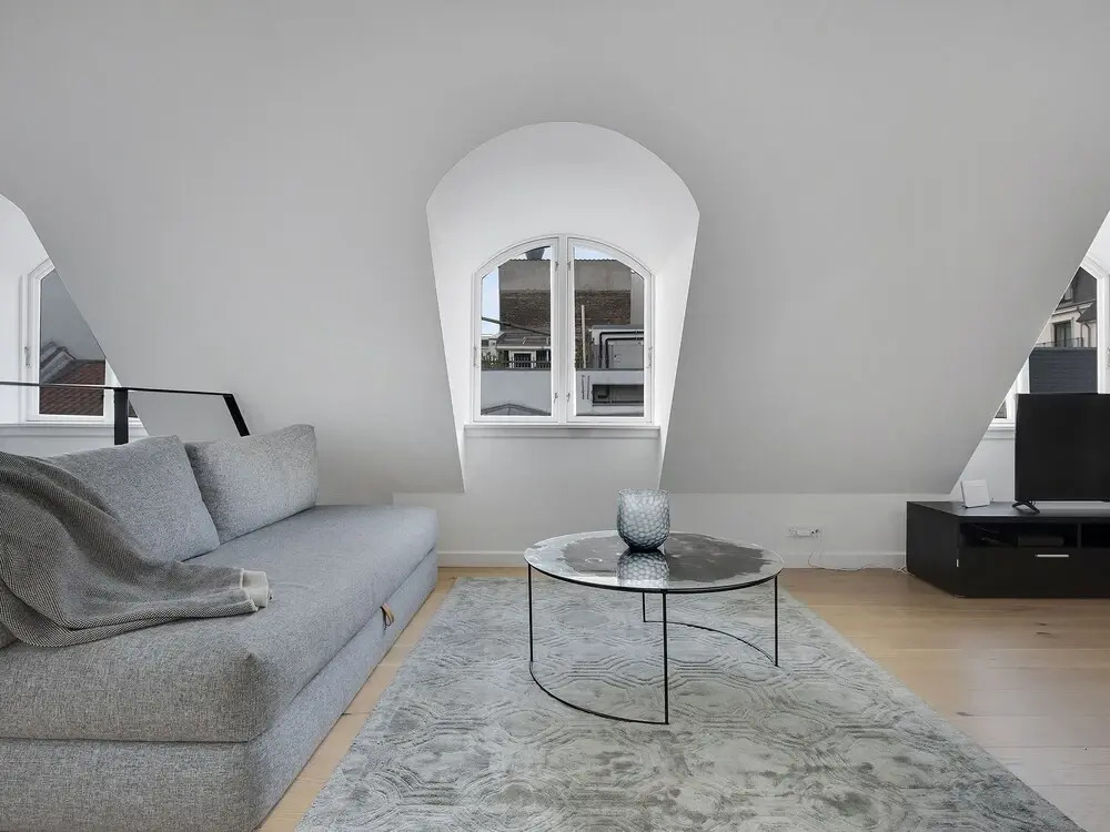 Sanders King - Popular 2-bdr Apt In Copenhagen Center