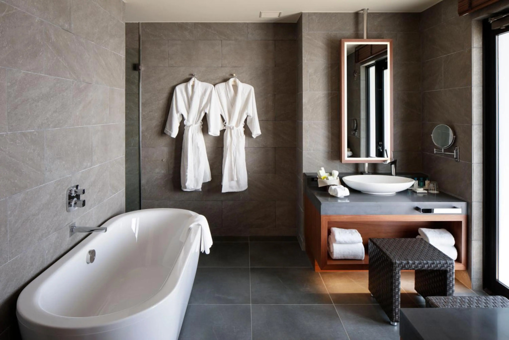 THE HIRAMATSU HOTELS & RESORTS GINOZA OKINAWA