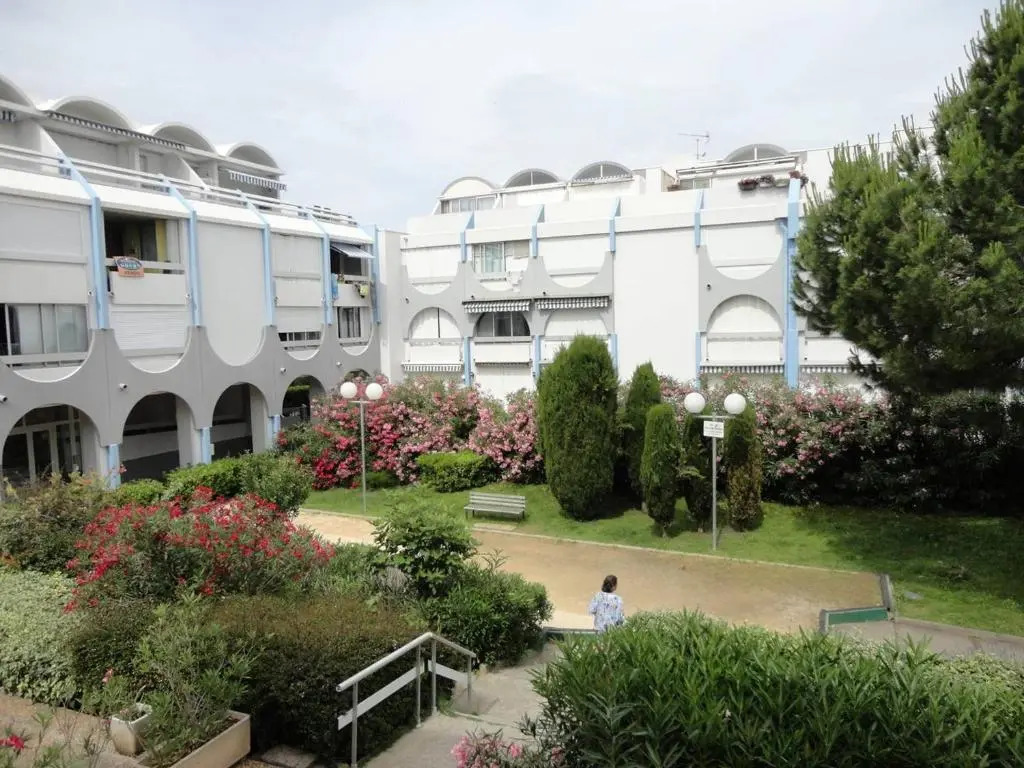 Appartement Le Grau-du-Roi, 2 pièces, 6 personnes - FR-1-307-147