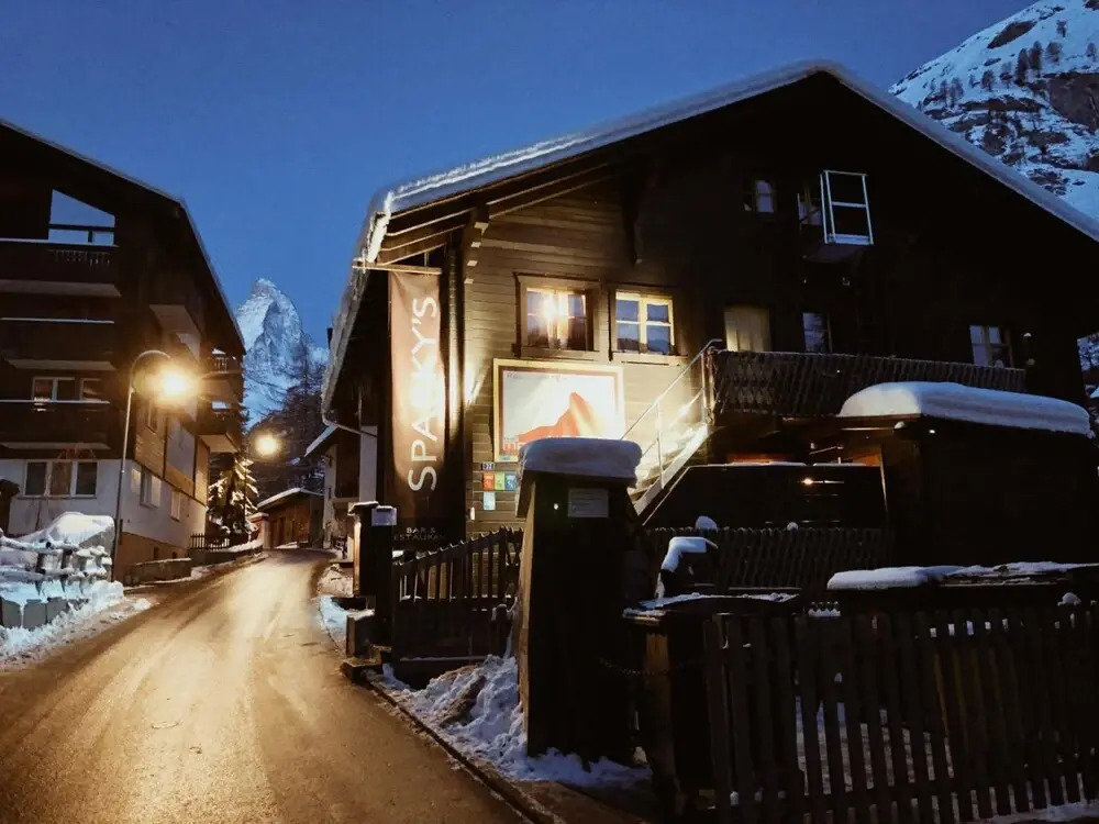 Matterhorn Hostel