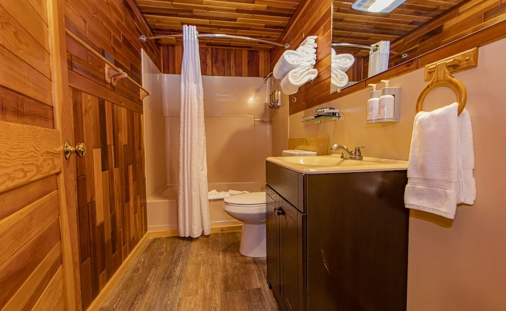 Cooper Spur Mountain Resort