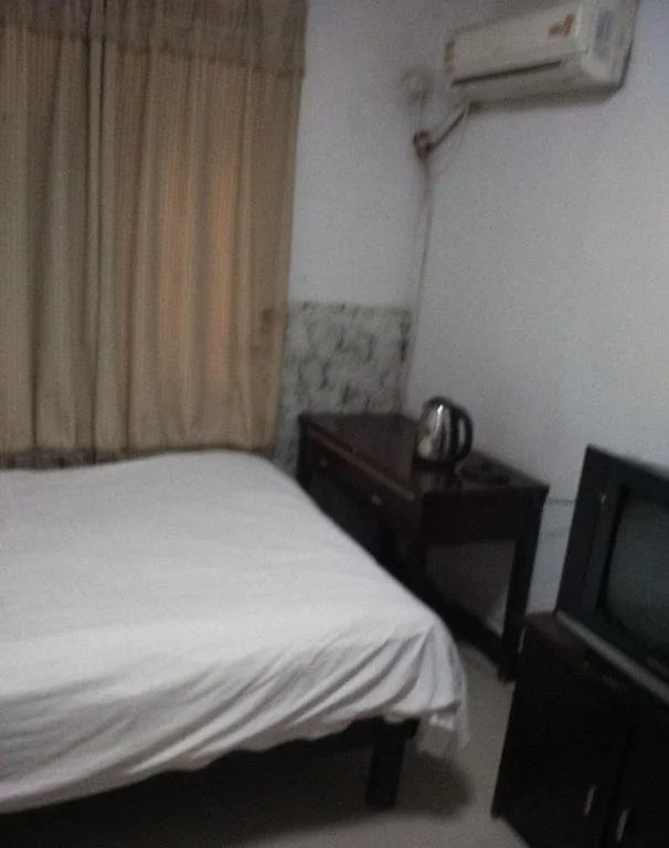 Tianyi Hotel
