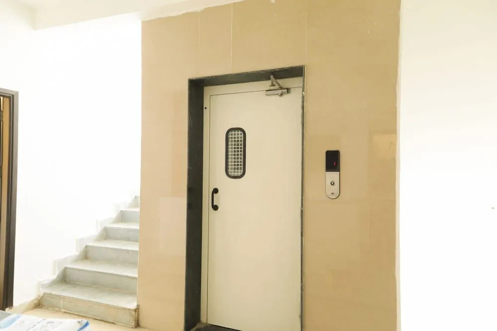 OYO 18305 Trance Hospitality Services