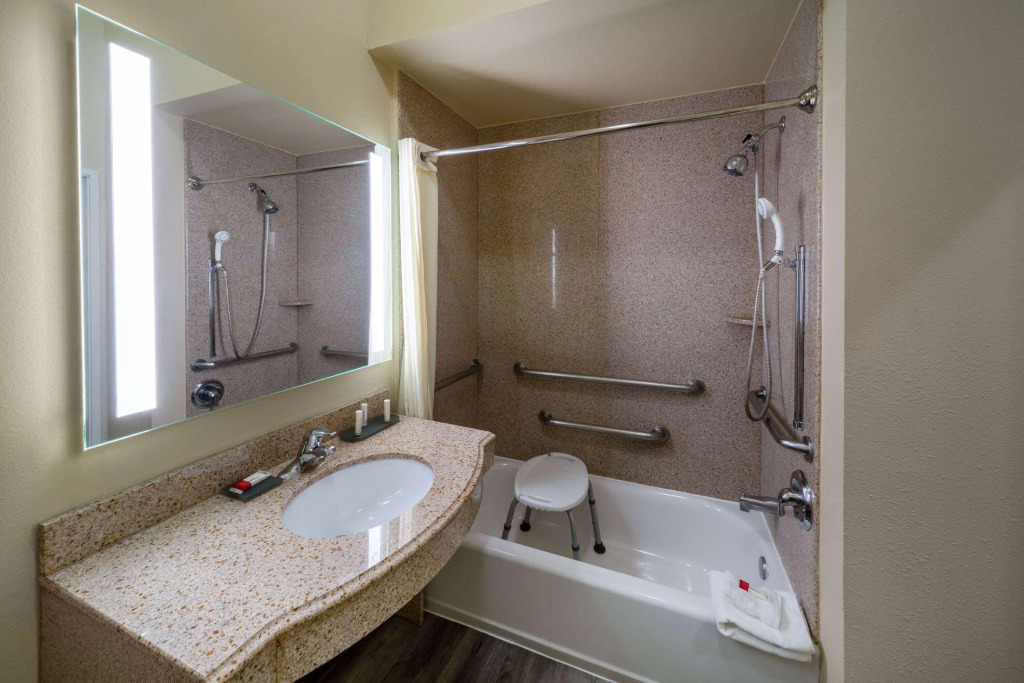 La Quinta by Wyndham Houston New Caney