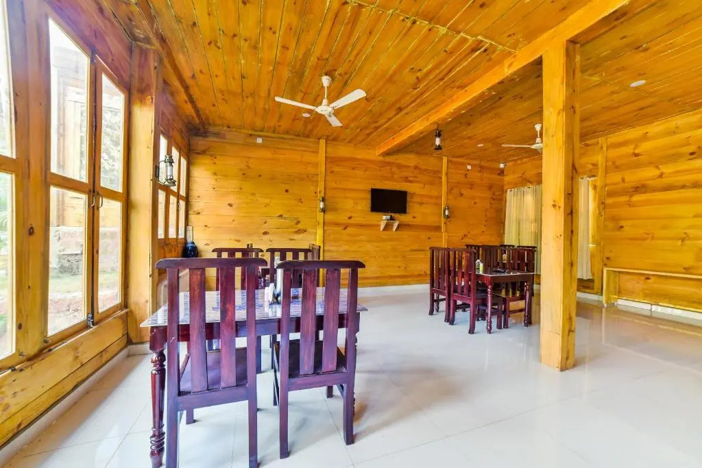Brushwood Villa- Cottages