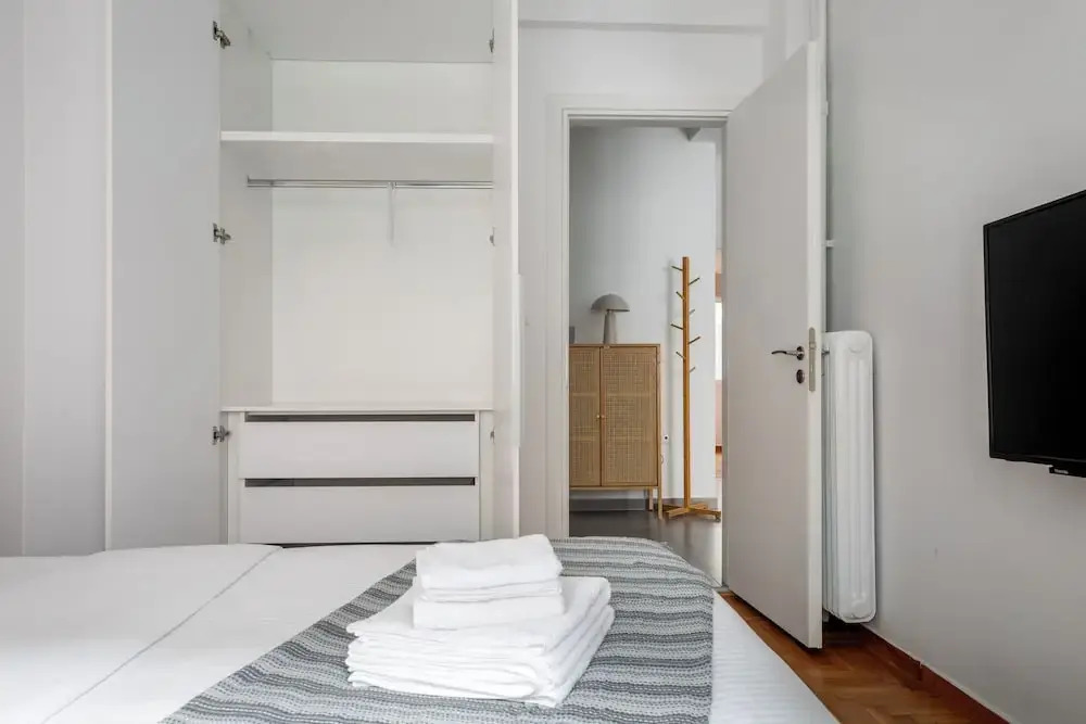 Selesta - 2 Bedroom Apartment in Athens
