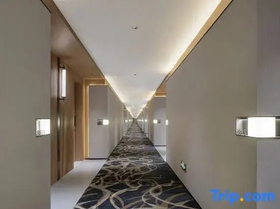 BOYA Wanxi Hotel ( Fenghuangtai Subway Station)