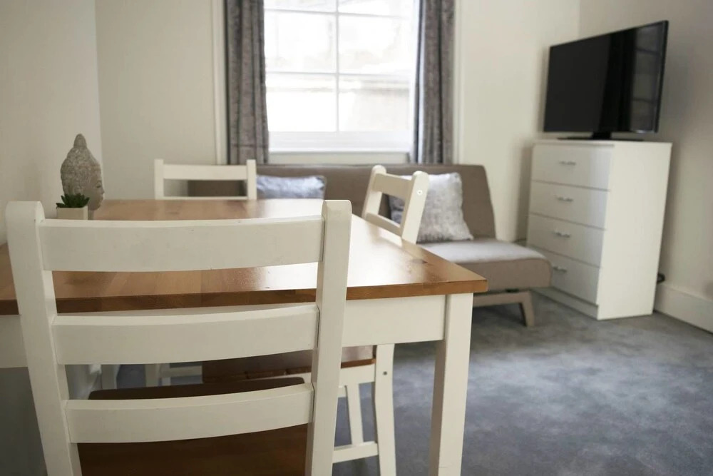 2BR Home Near Trendy Shoreditch, 6 Guests!