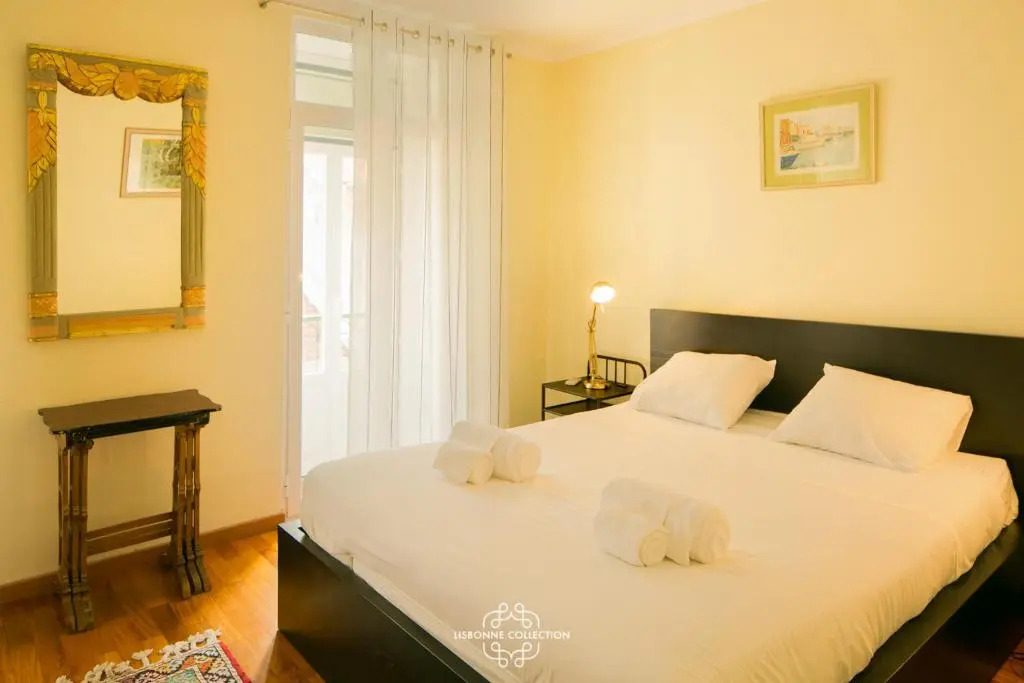 Top floor Amazing View Apartment 63 by Lisbonne Collection