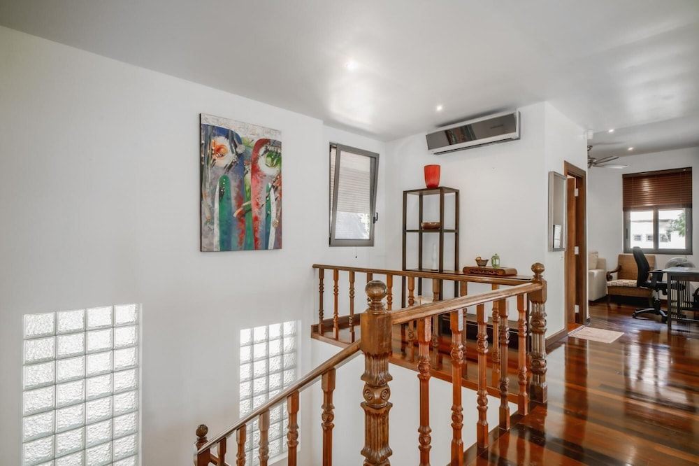 Orchid Pool Villa Lavish Villa In Perfect Location