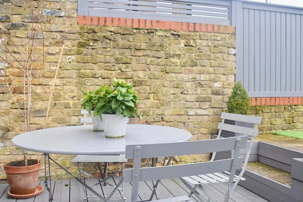 Beautiful 3 Bedroom House In Clapham