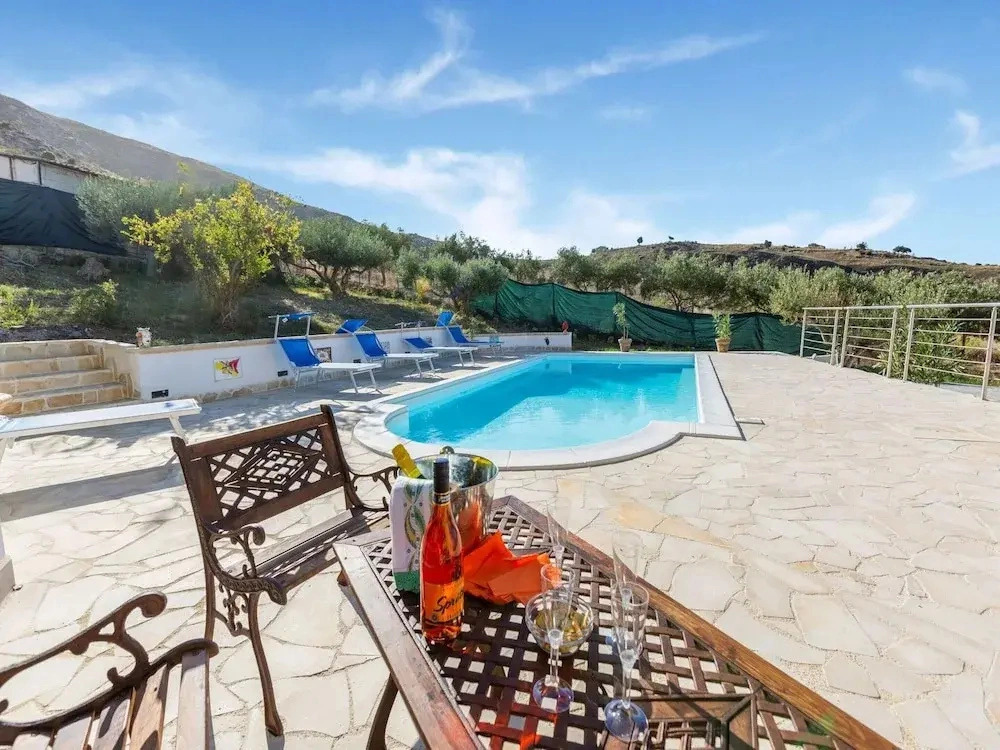 Elegant Poolside Villa in Realmonte