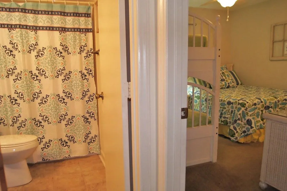 Sea Cloisters 101d 3 Bedroom Condo by RedAwning