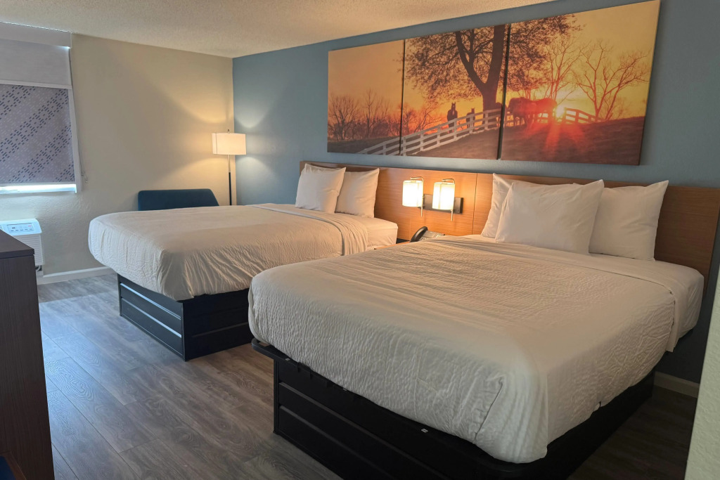 Days Inn & Suites by Wyndham Festus