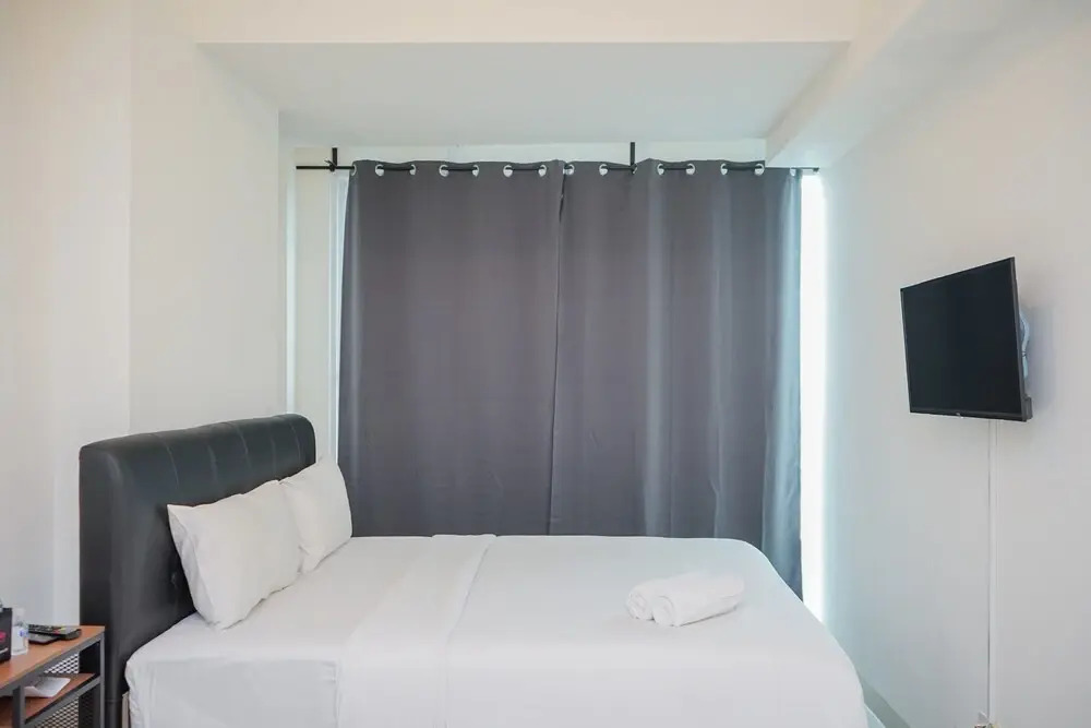 Cozy and Comfy Studio Tree Park Apartment
