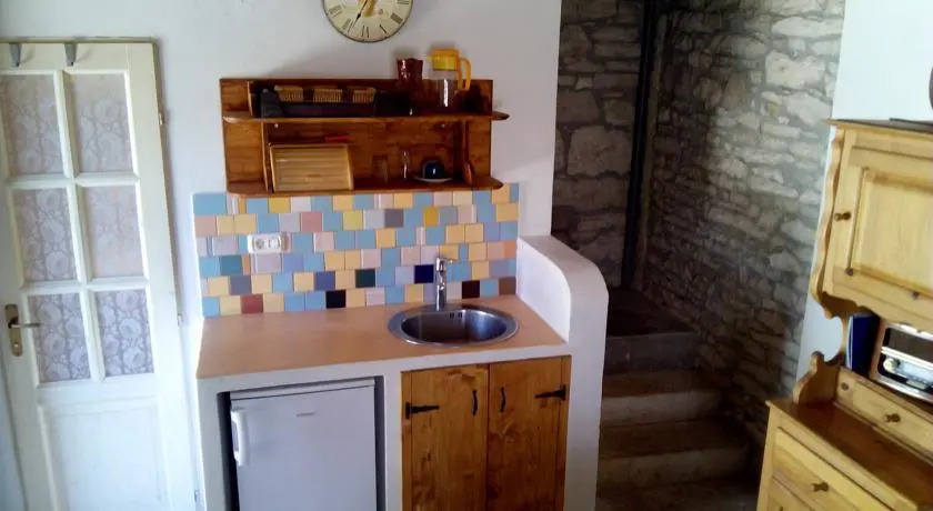Country House Deja