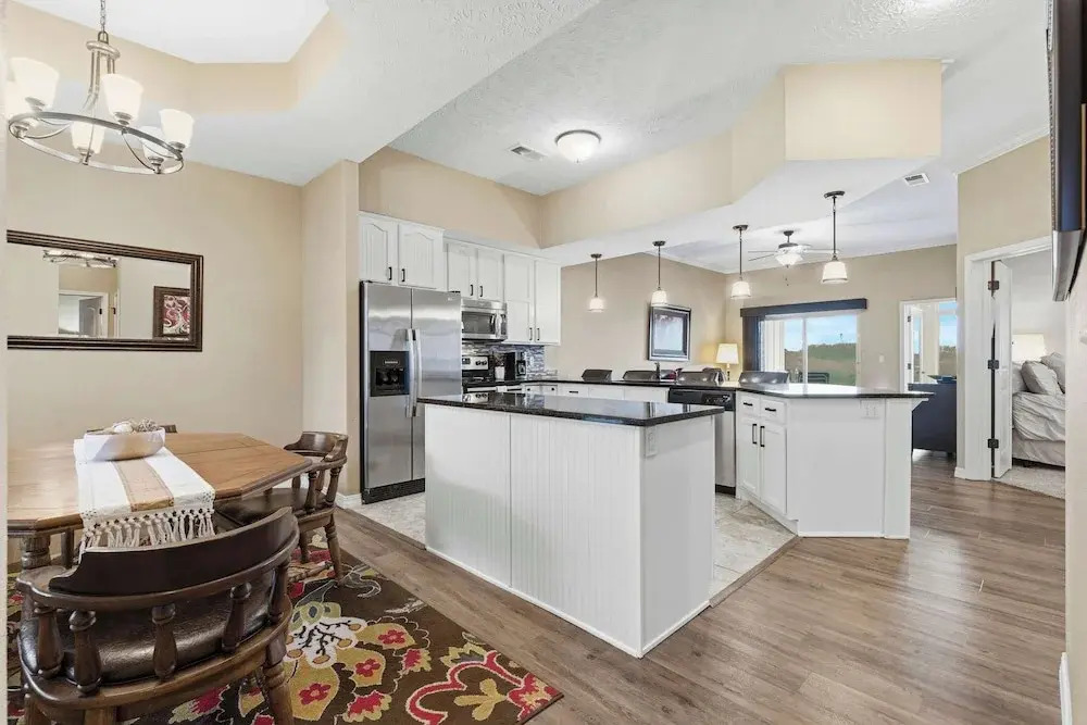 Majestic Retreat Stay for 6