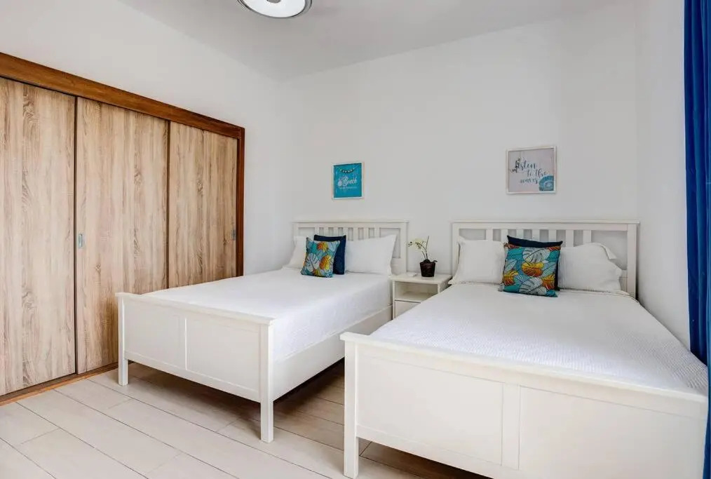 Brand New unit with Beach access & Pool - N C401