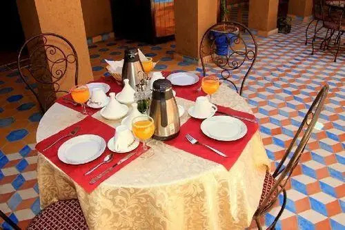 Riad Dar Ouzine