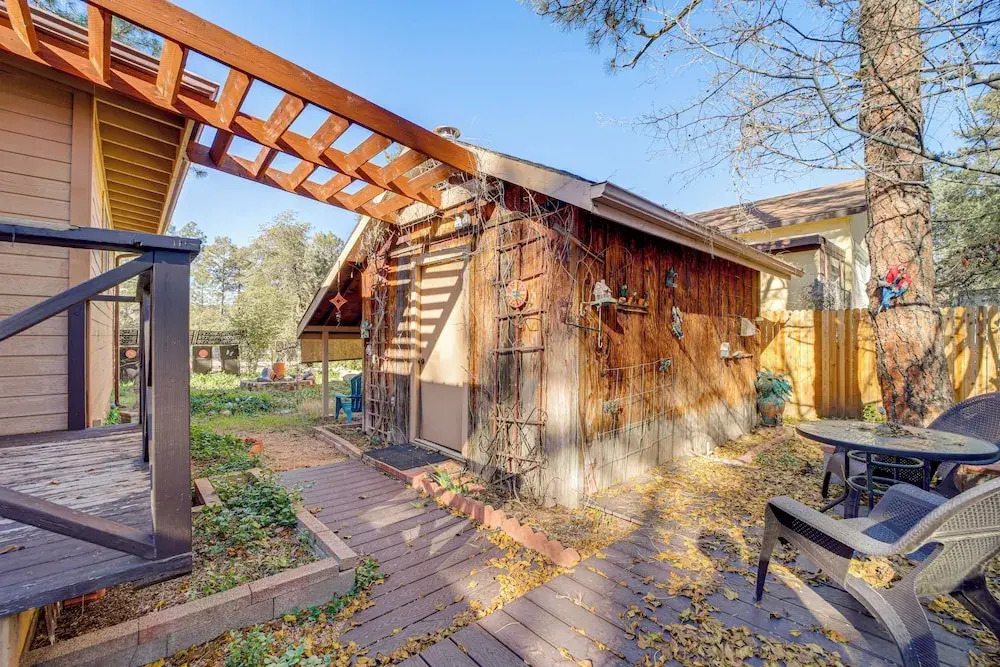 Near Scenic Trails & Parks! Central Payson Retreat
