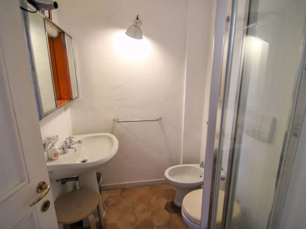 House Amalia Chiavari