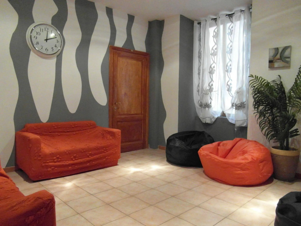 Freedom Traveller Hostel