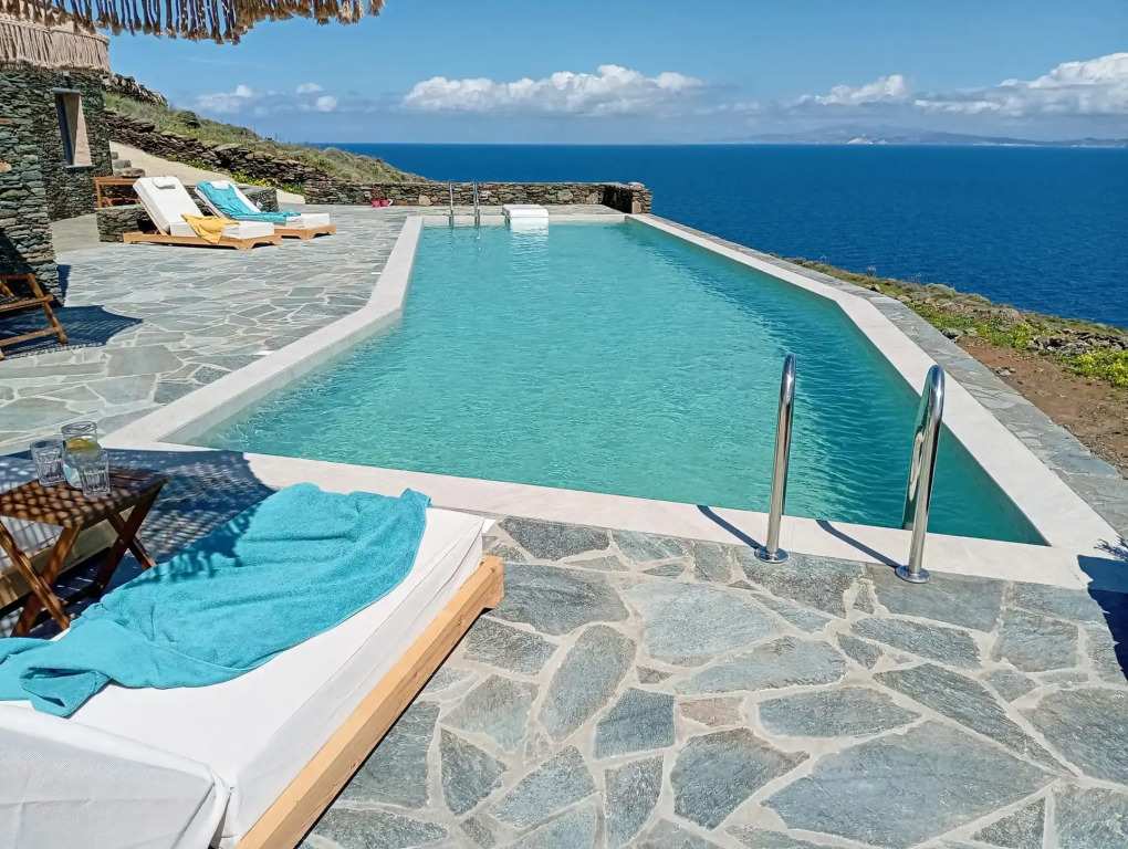 Mandrokathisio Sifnos
