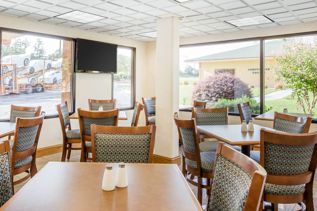 Quality Inn Macon West