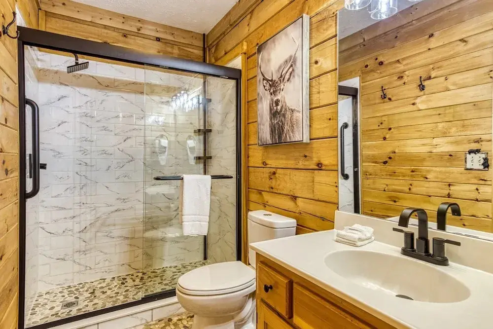 Er80 - Can't Bear To Leave 2 Bedroom Cabin