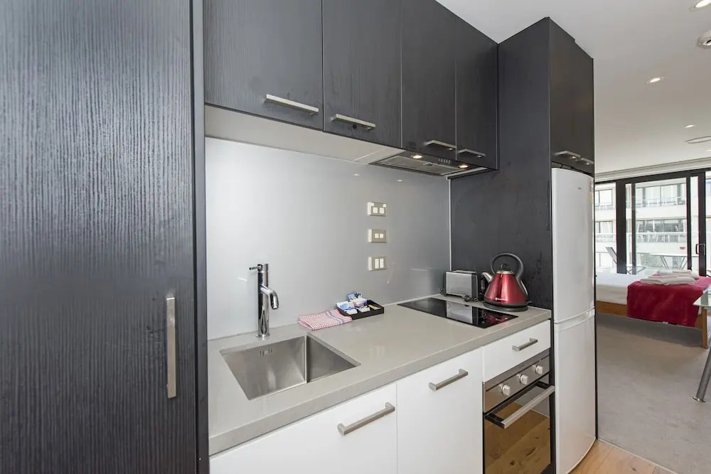Paris Haven Studio Queens Residences, Pool & Gym