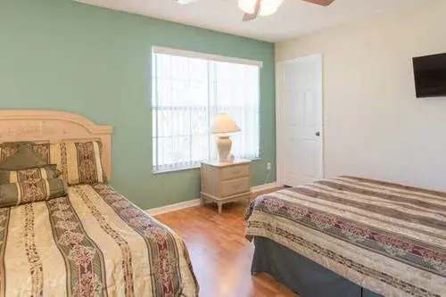 Hampton Lakes 435