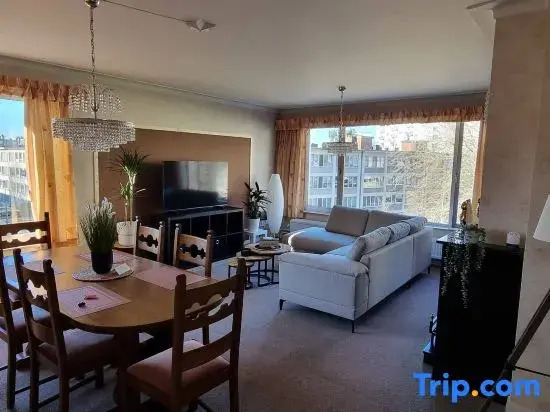 Superb Flat 3 Bedrooms Private Parking
