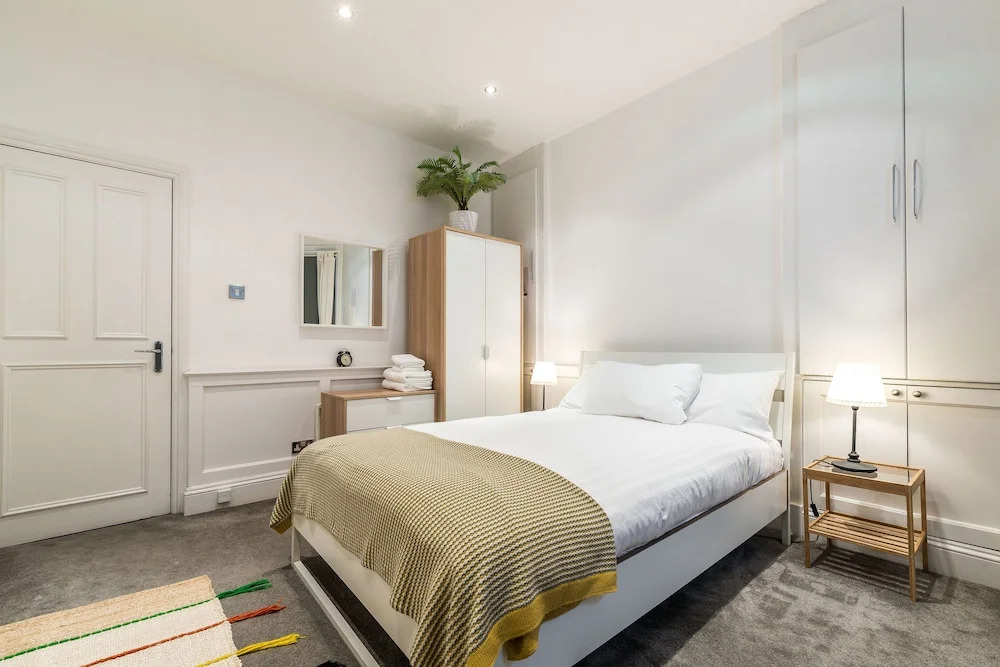 Goodge Street Apartments