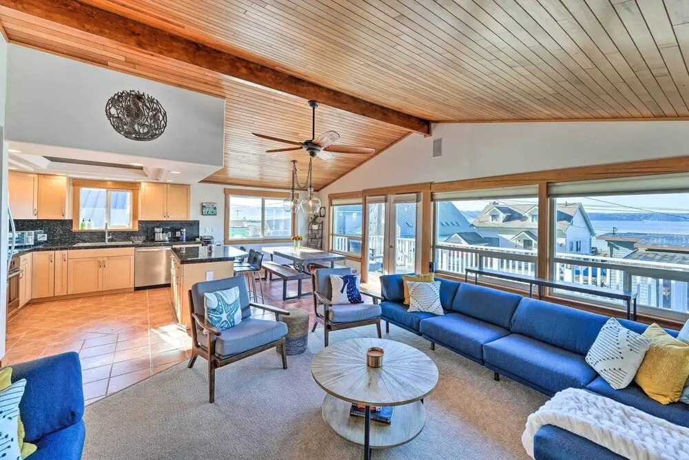 McKees Beach House w/ Ocean Views, Hot Tub