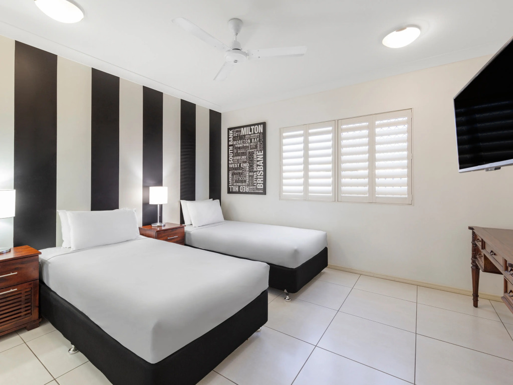 Piermonde Apartments Cairns