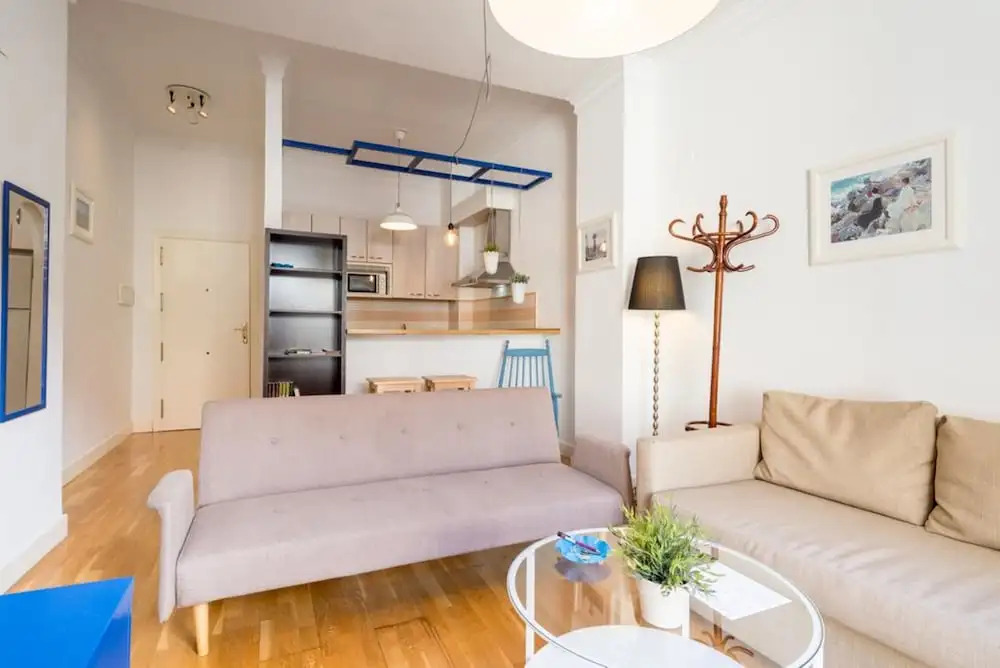 107398 - Apartment In Malaga