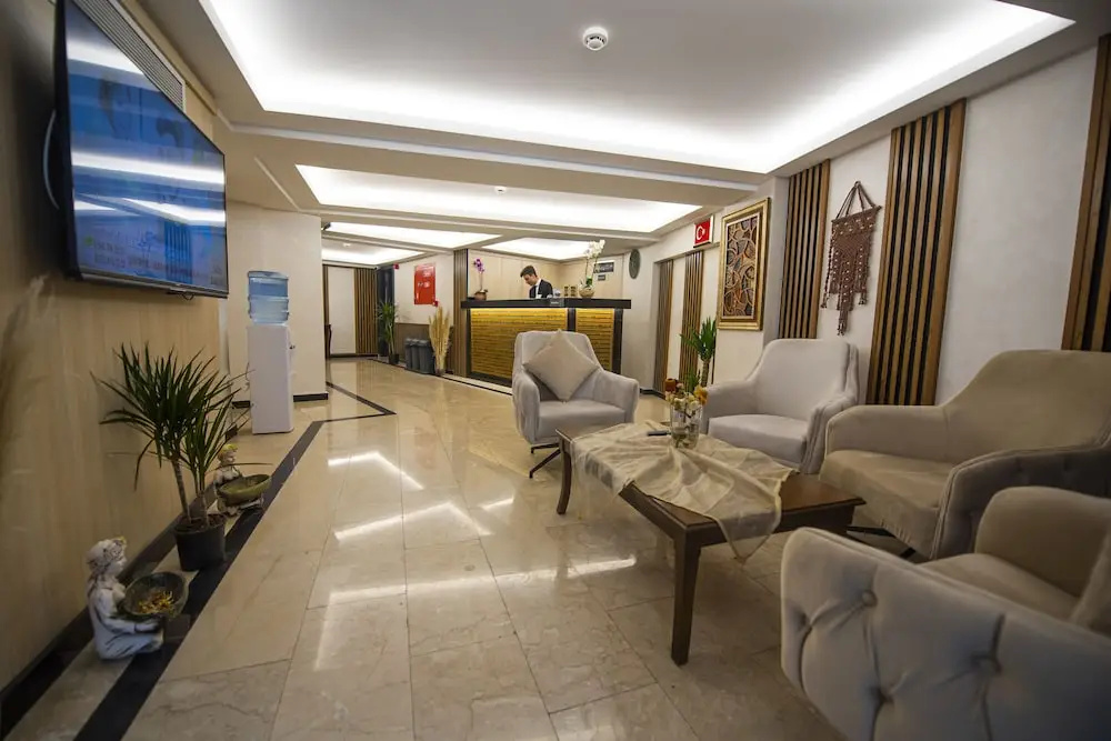 Vera Life Hotel