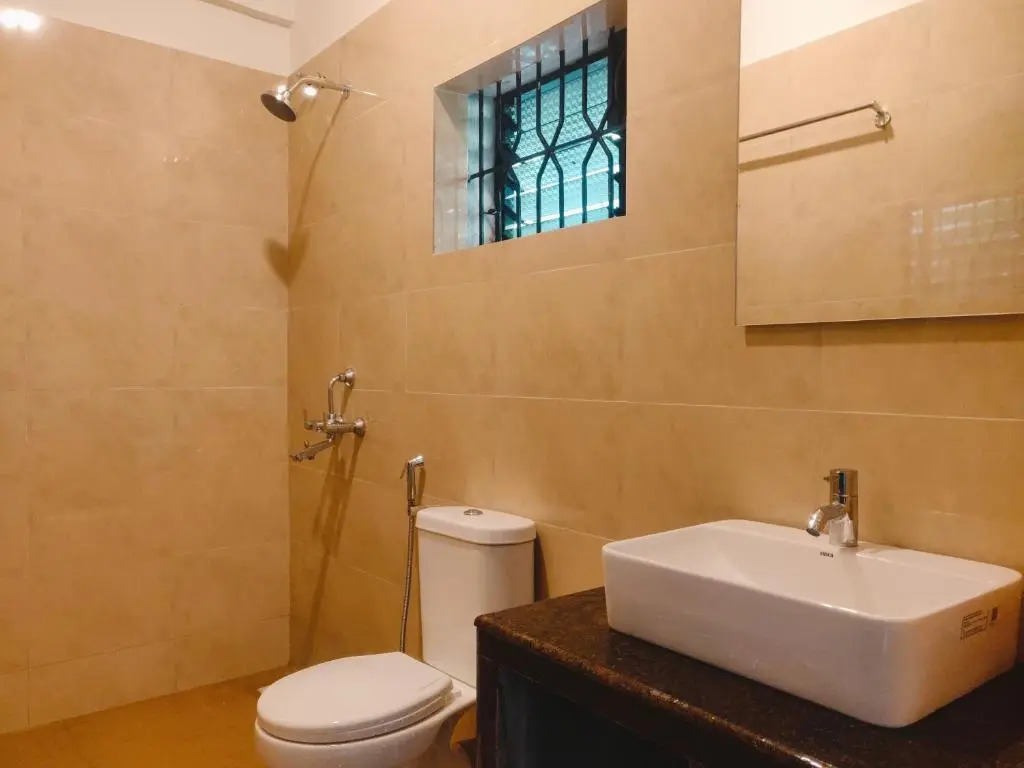 Morjim Sunset Hotel - 300 Meter to Morjim Beach with Pool & Kitchen Apartments