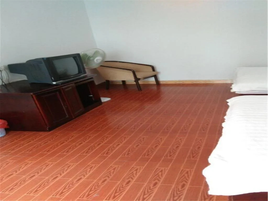 Guilin Tree Hotel