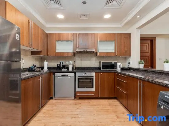 bnbme | Golden Mile 4 | 1BR