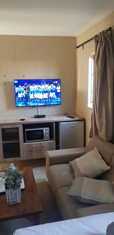 Salas Stay, Midrand