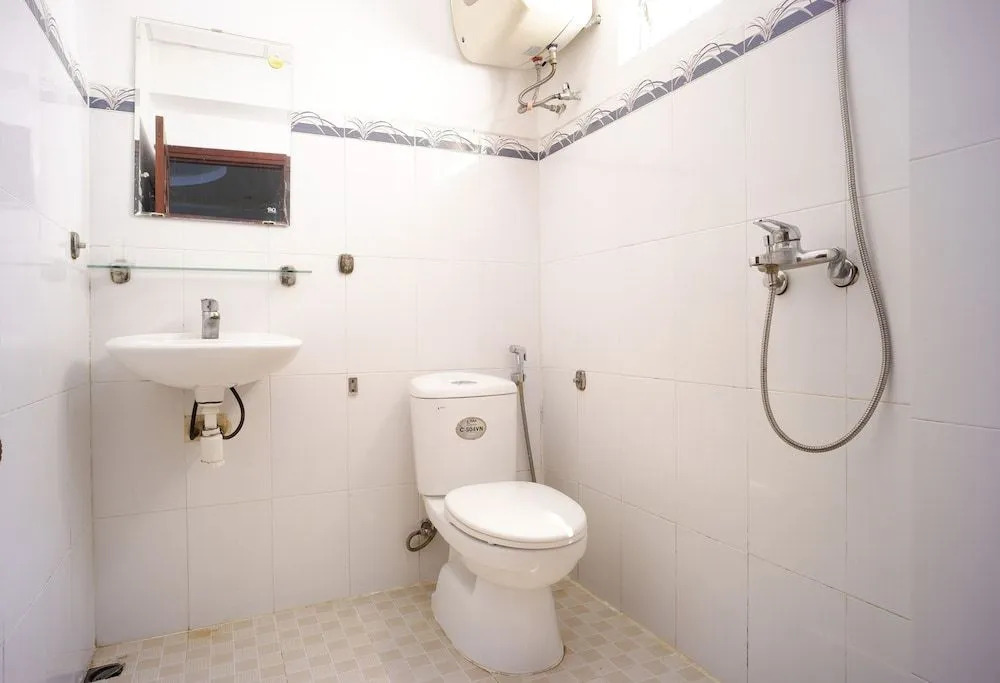 Oyo 1040 Xuan Quynh Hotel