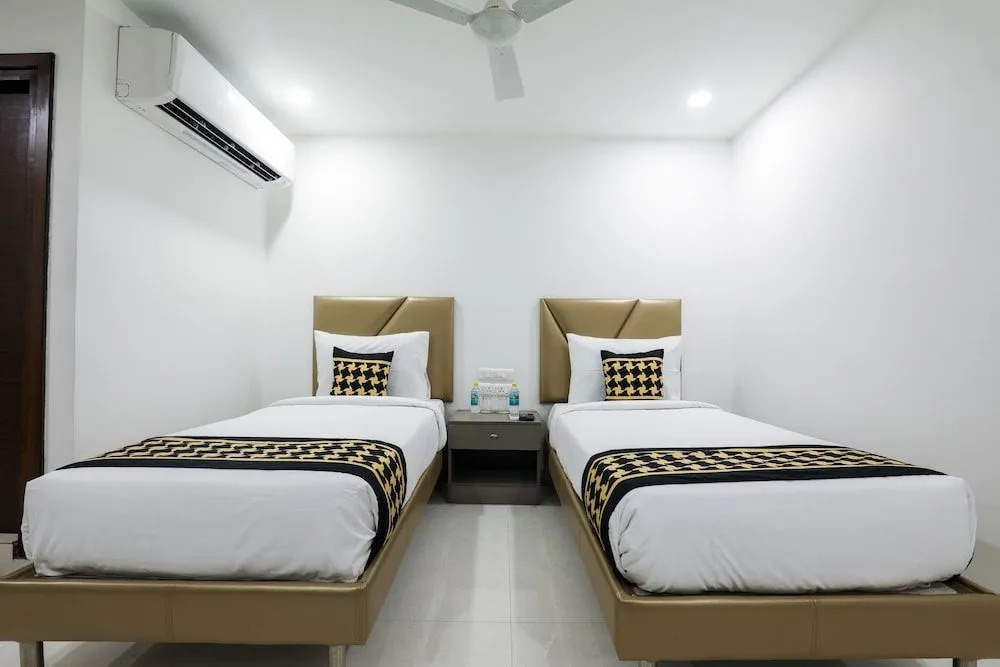 Edition O 30040 Chirag Residency Nehru Place