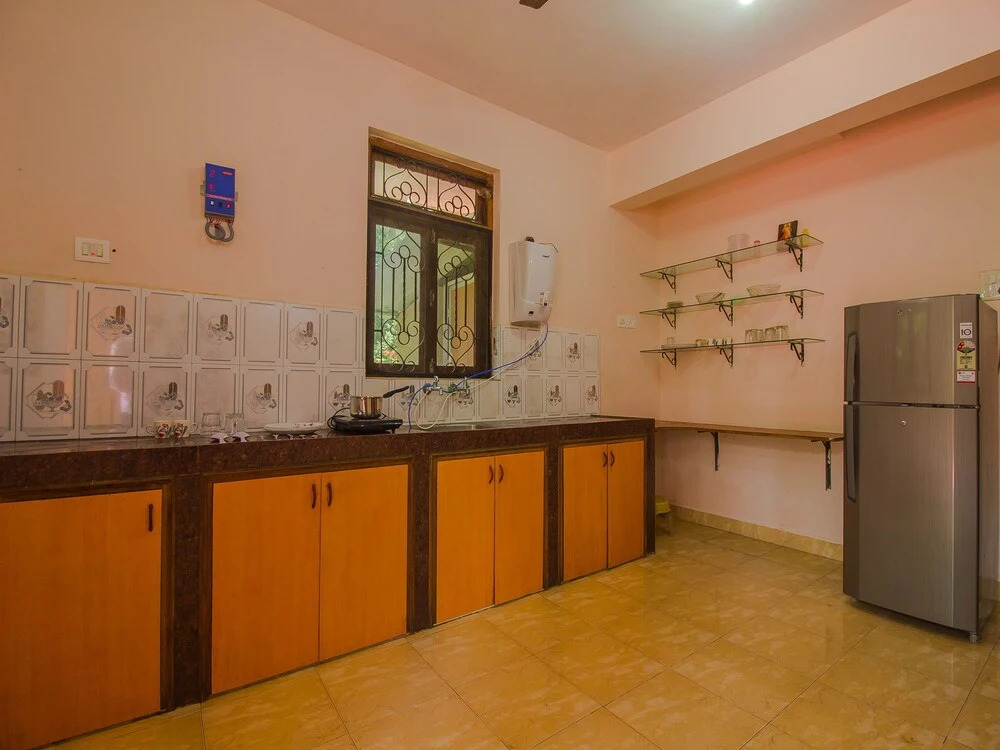 OYO 17429 Home Spacious 4 BHK Villa Parra