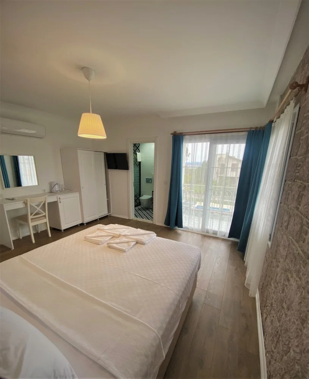 Cunda Kordon Otel